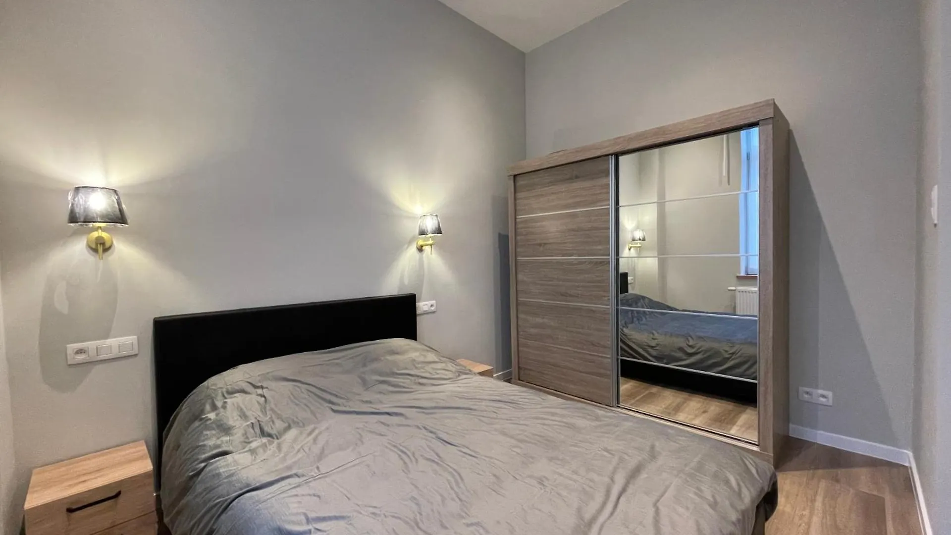 Midi Station Apartment Brussels Belgium